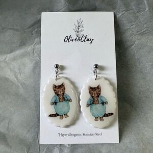 Handmade Tom Kitten clay earrings